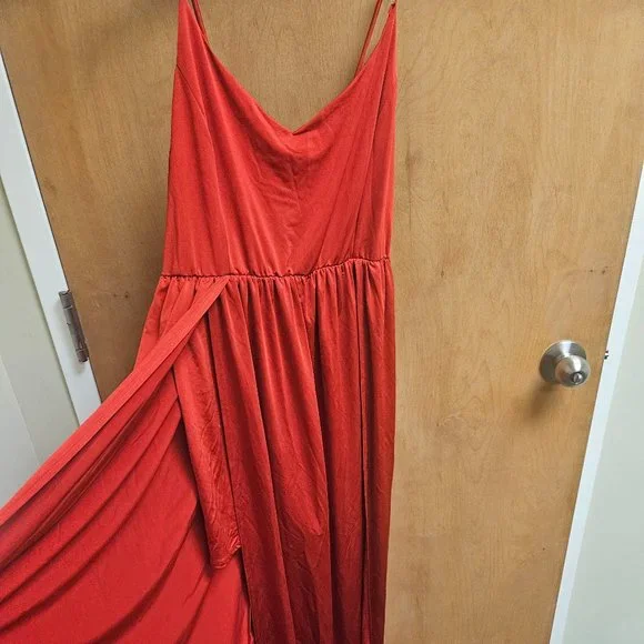 Forever 21 | Dresses | Forever 2 Sexy Red Dress Double Split | Poshmark